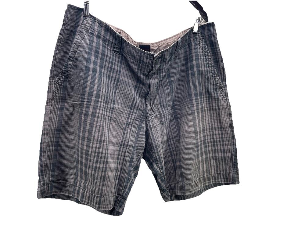 J Ferrar Men's Shorts Blue & Gray Stripes Size 42 Cotton From India Preowned